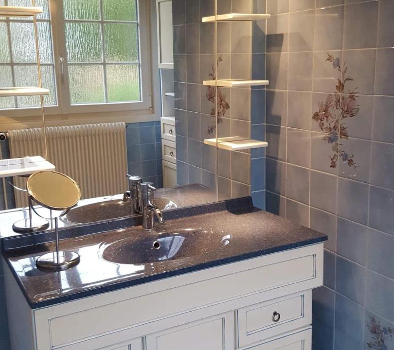 Photo of Others in Gueschart