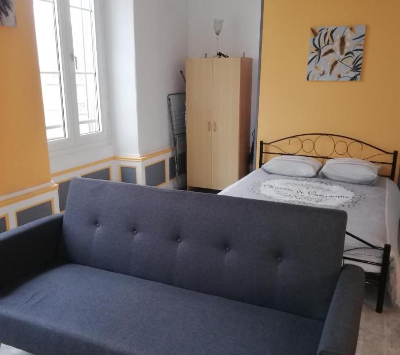 Photo of Bedroom in Laon