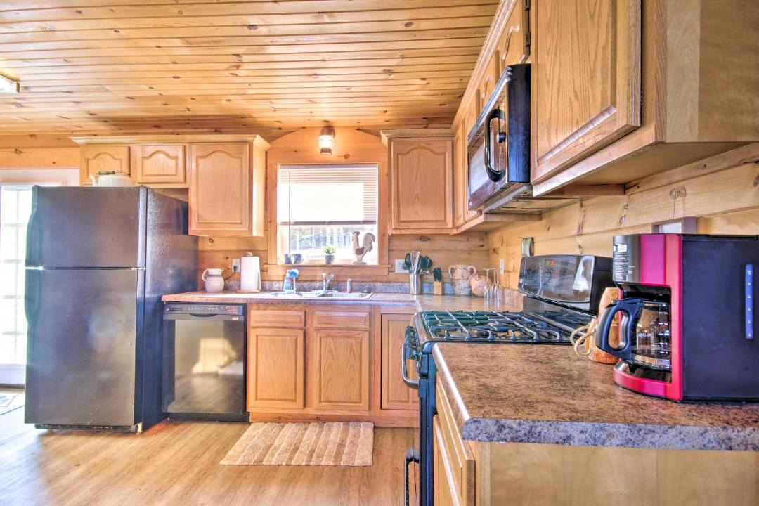 Photo of Kitchen in Elizabeth