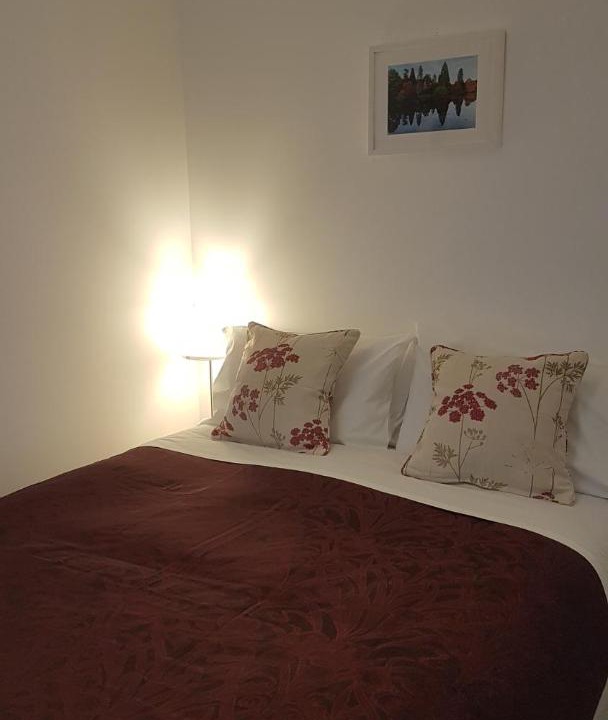 Photo of Others in Balham