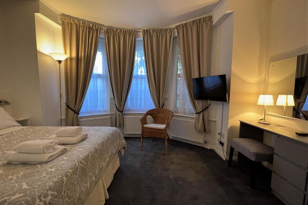 Photo of Others in Balham