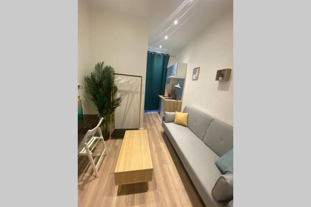 Photo of Others in Vernier