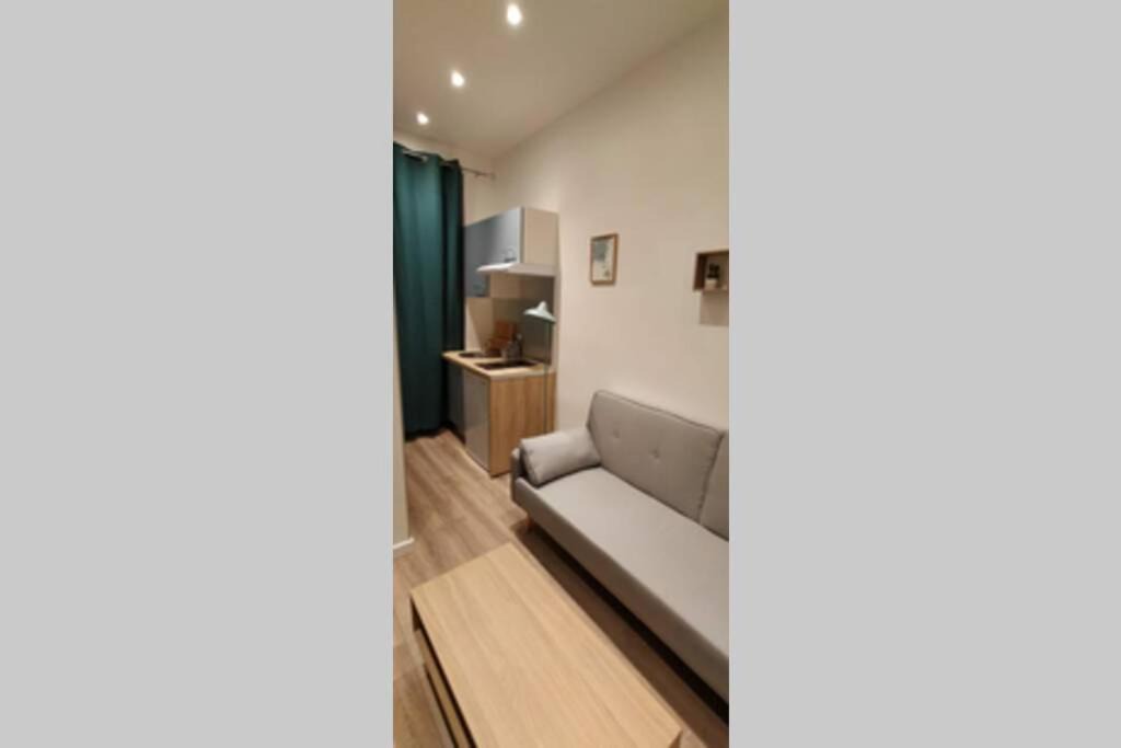 Photo of Others in Vernier