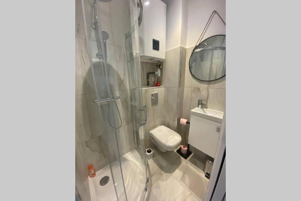 Photo of Bathroom in Vernier