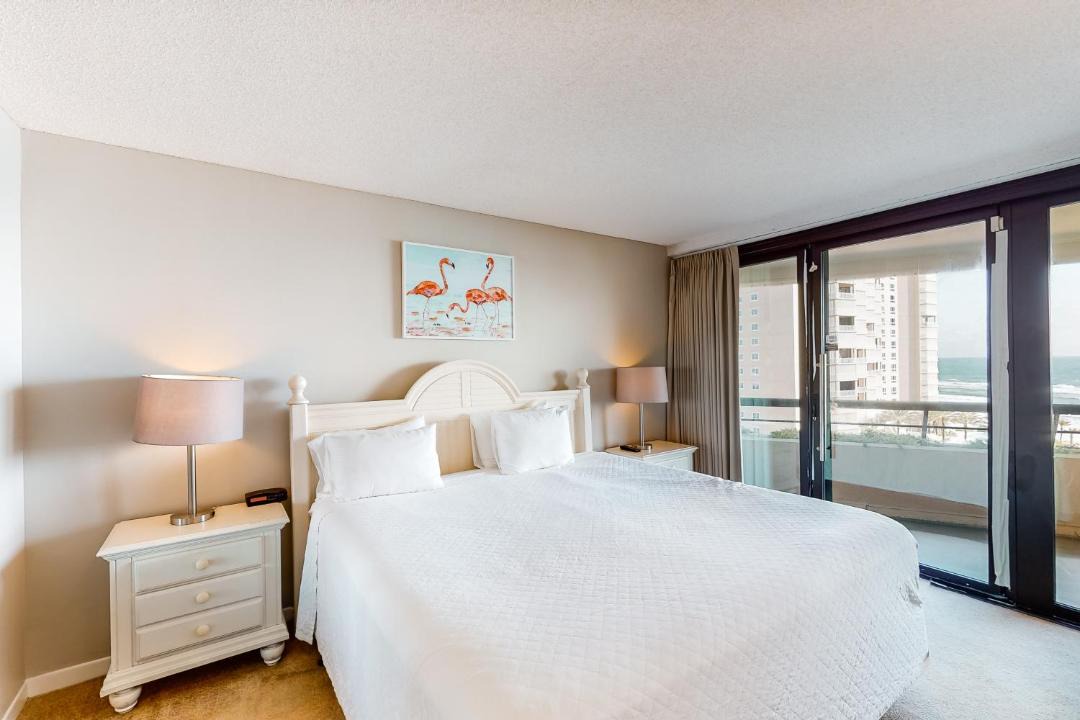 Photo of Bedroom in Miramar Beach