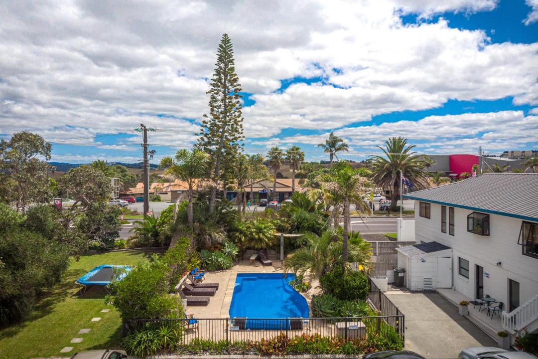 Photo of Others in Snells Beach