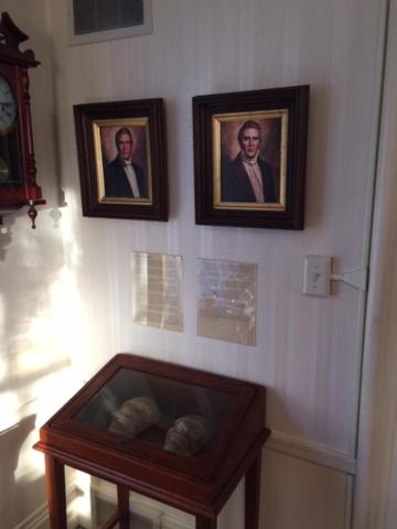 Photo of Livingroom in Nauvoo