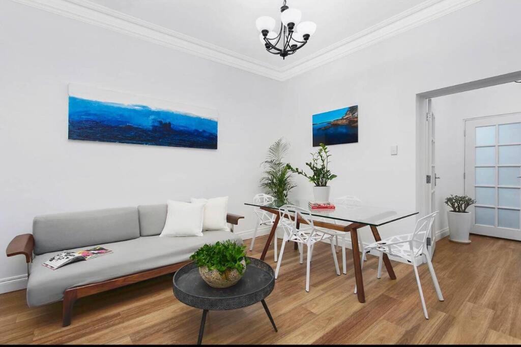 Photo of Livingroom in Mosman