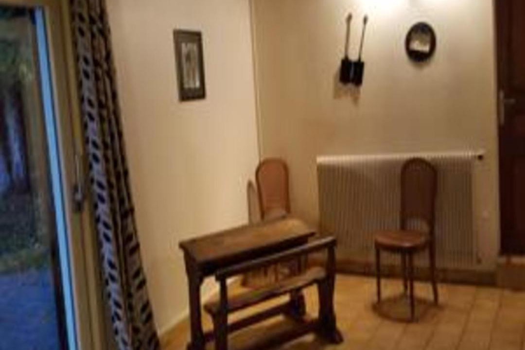 Photo of Others in Gueschart