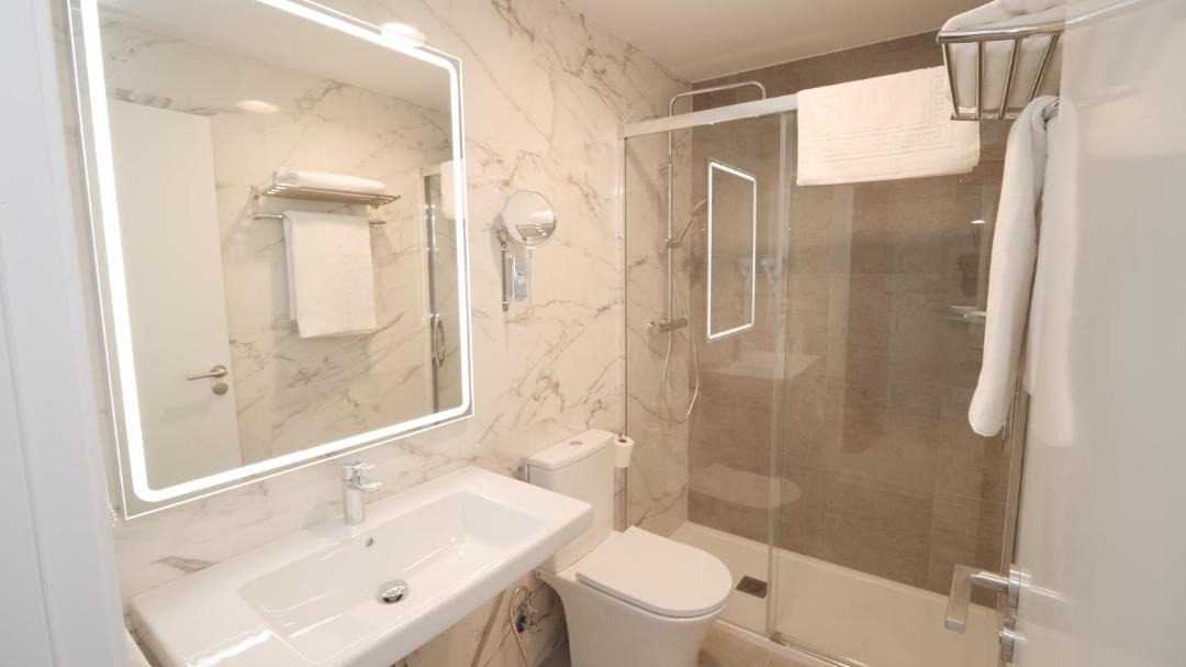Photo of Bathroom in Pamplona City Centre