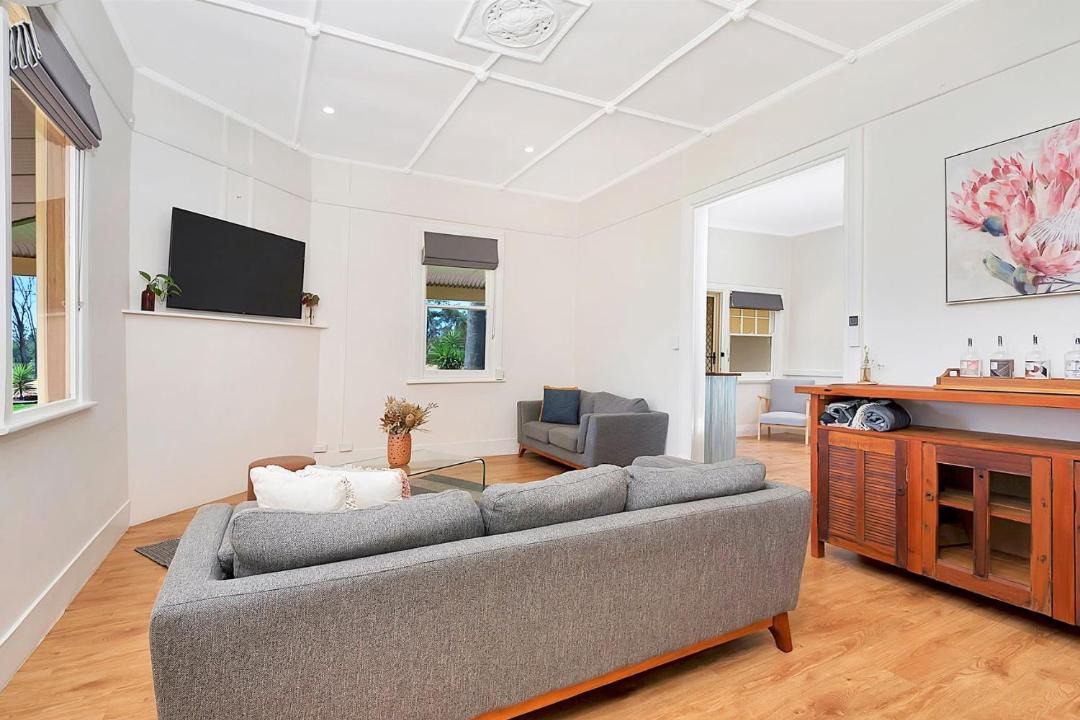 Photo of Others in Gordon