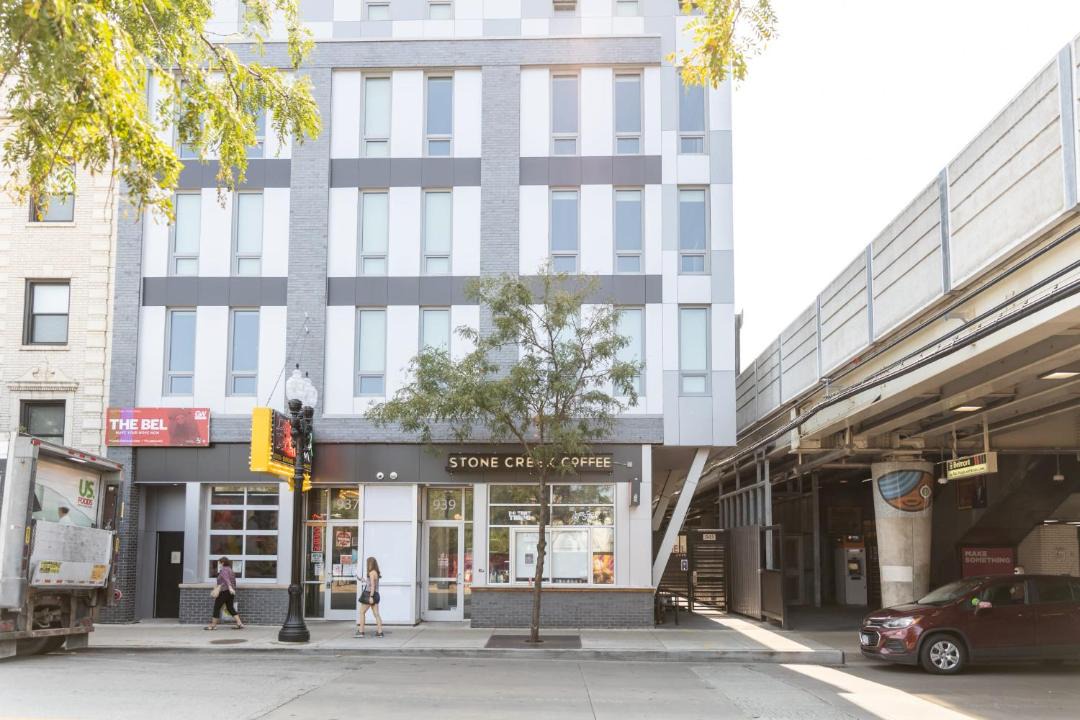 Photo of Buildings in Lakeview