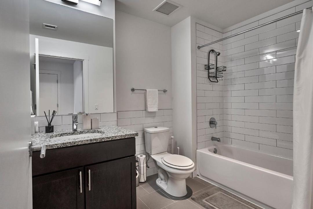 Photo of Others in East Hyde Park