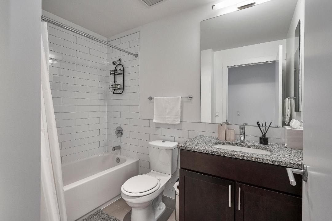 Photo of Others in East Hyde Park