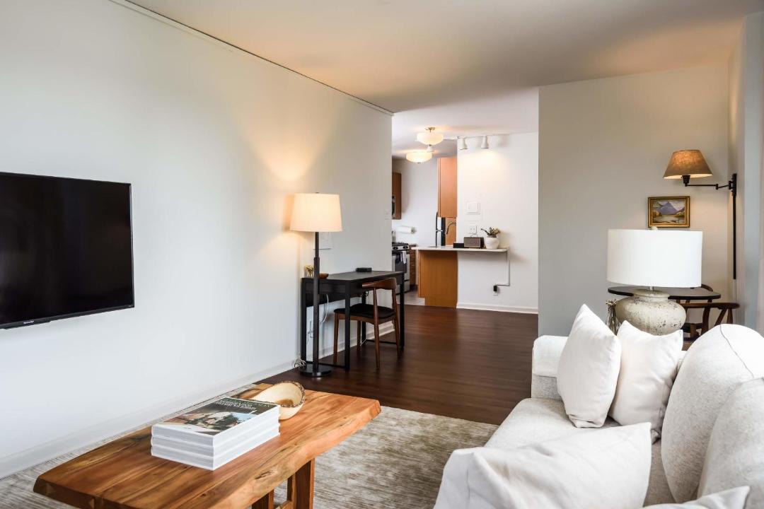 Photo of Livingroom in Central West End