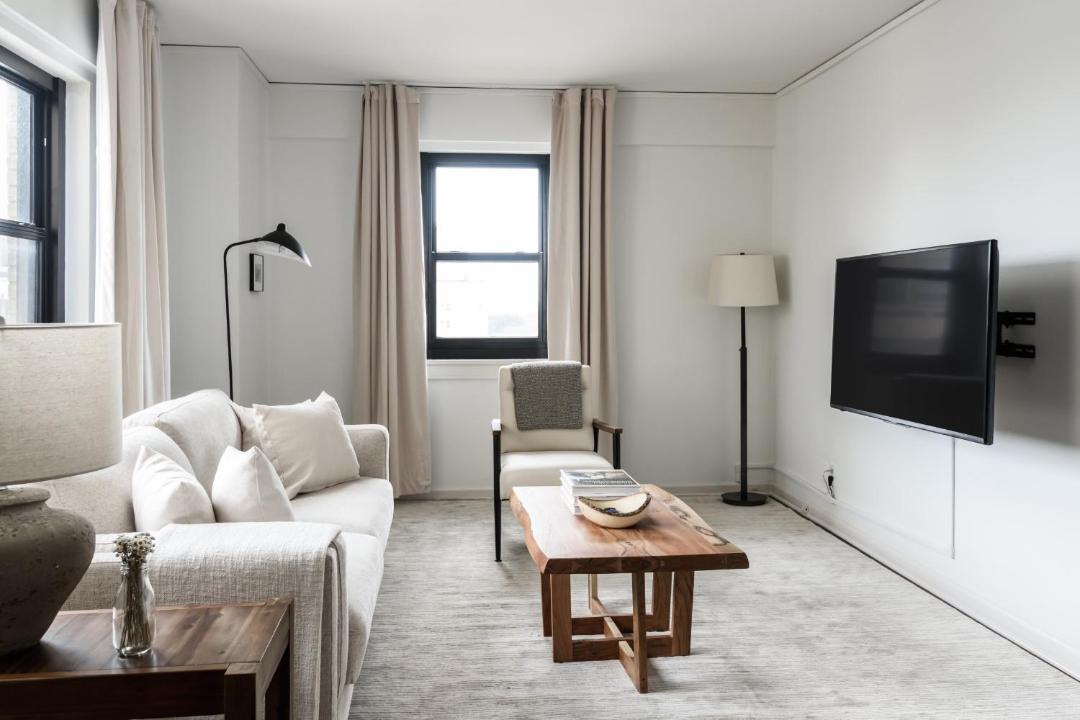 Photo of Livingroom in Central West End
