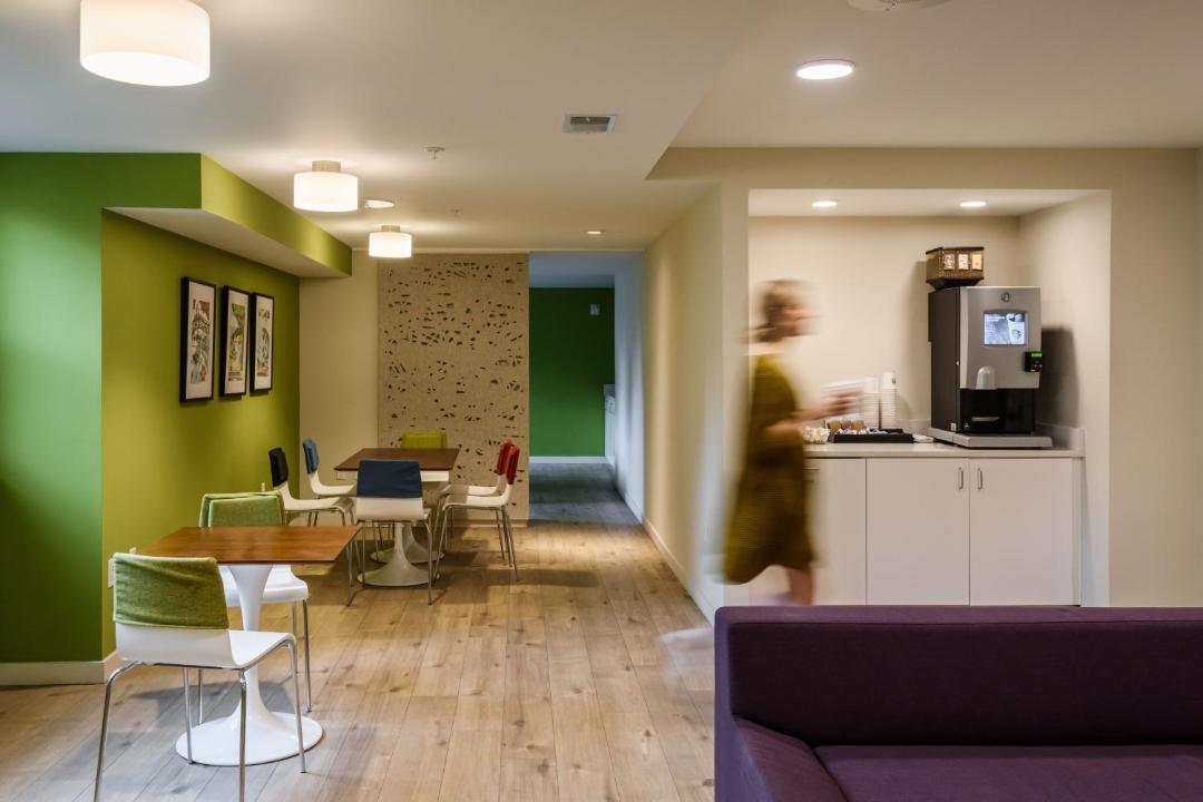 Photo of Livingroom in Central West End