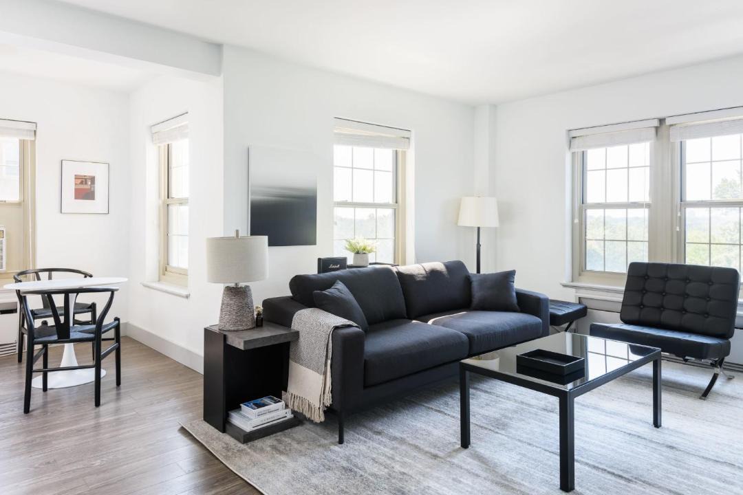 Photo of Livingroom in Central West End