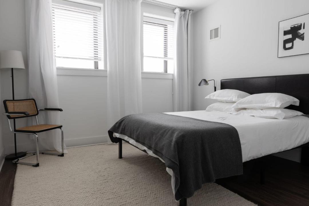 Photo of Others in East Hyde Park