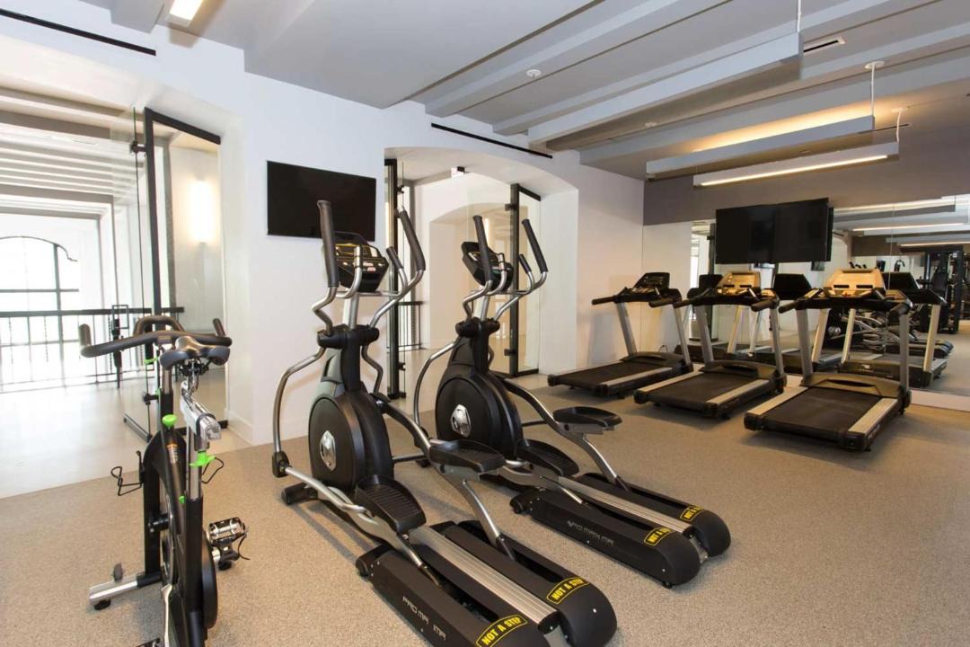 Photo of Others in East Hyde Park