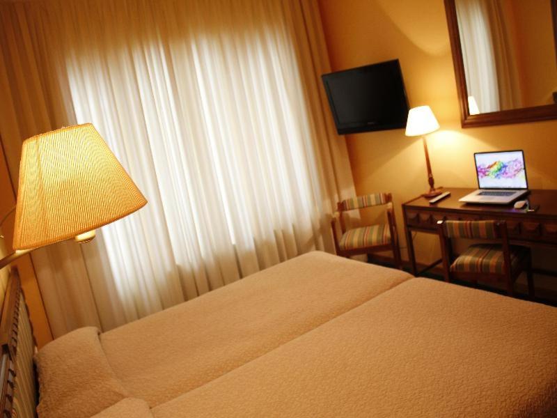 Photo of Bedroom in Candanchu