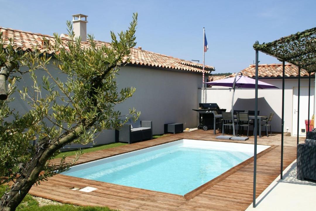 Photo of Outdoor in Piolenc