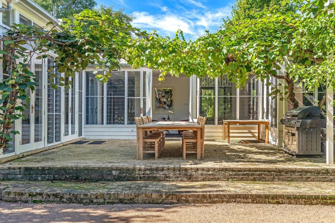 Photo of Others in Berry