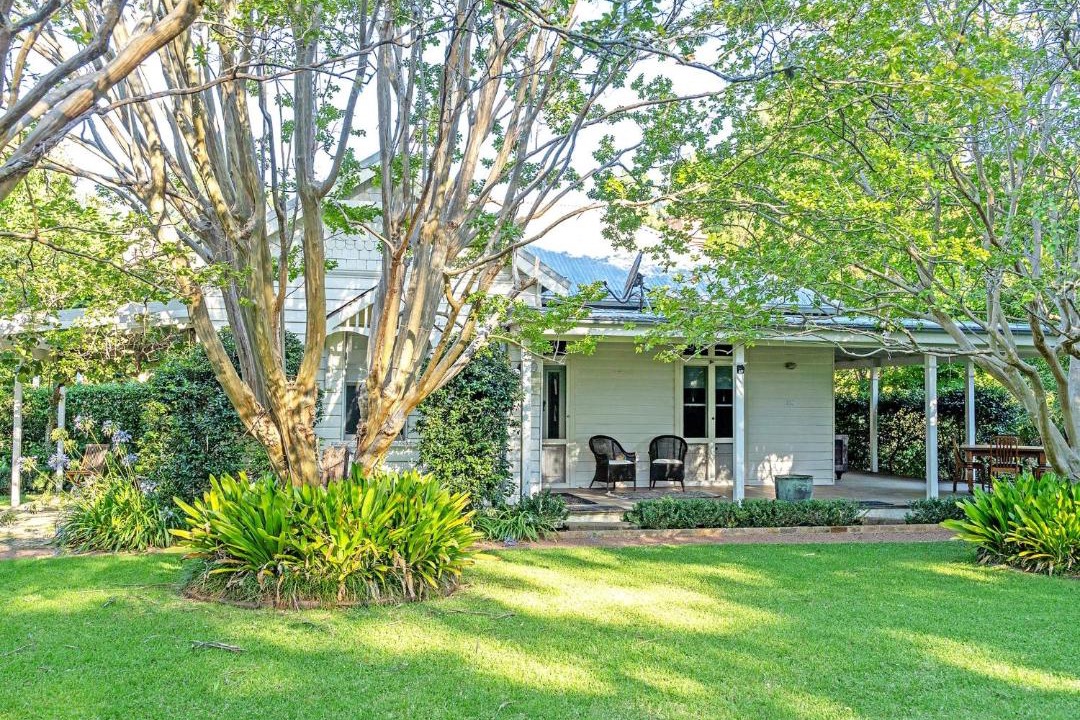 Photo of Others in Berry