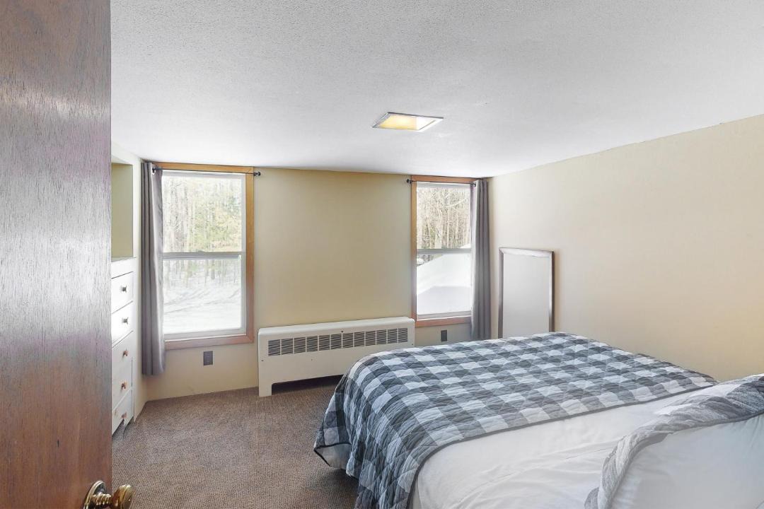 Photo of Bedroom in Manitowish Waters