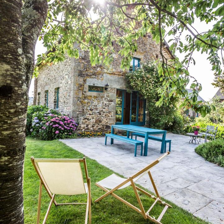 Photo of Others in Parce