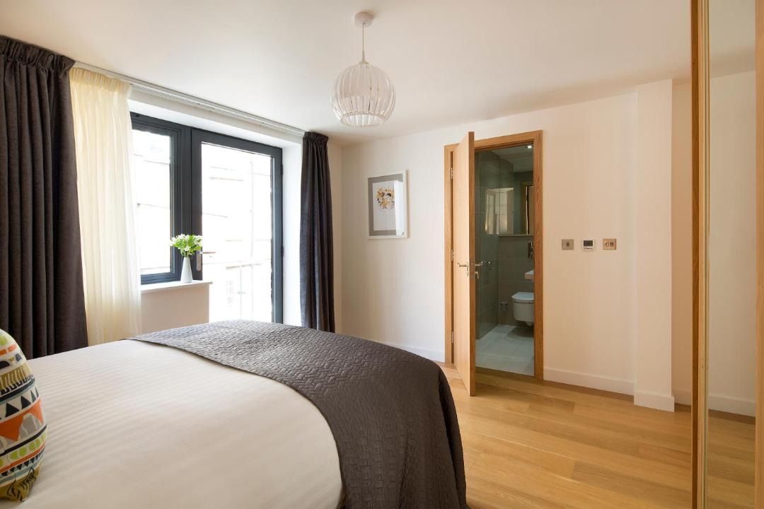 Photo of Others in Tower Hill