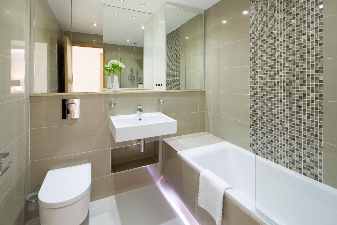 Photo of Others in Tower Hill