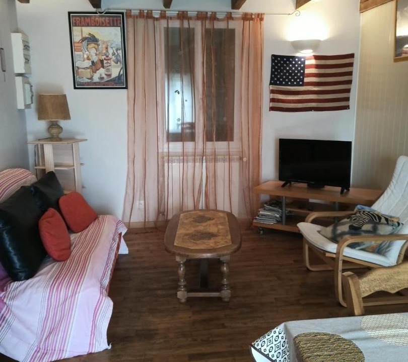 Photo of Livingroom in Issendolus