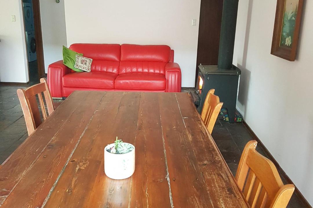 Photo of Livingroom in Grovedale