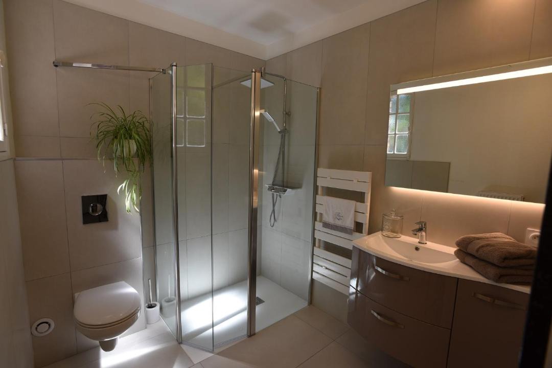 Photo of Bathroom in Sainte-Savine