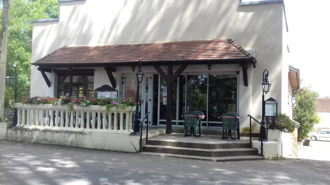 Photo of Others in Pesmes