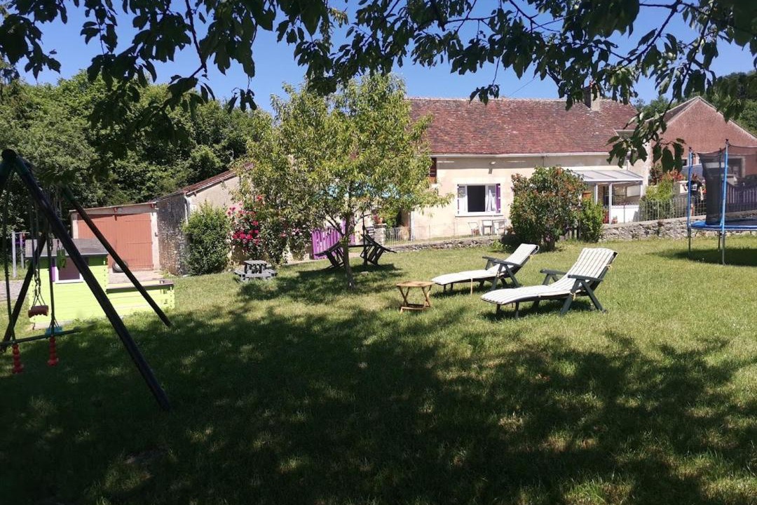 Photo of Buildings in Perche-en-Noce