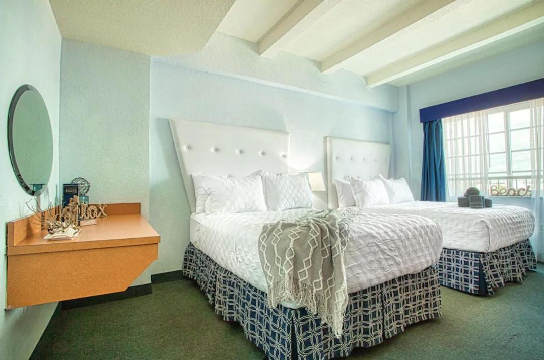 Photo of Bedroom in Mid Beach