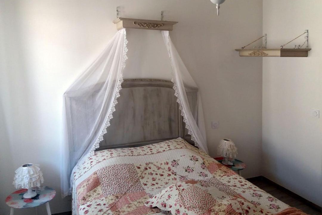 Photo of Bedroom in Saillans