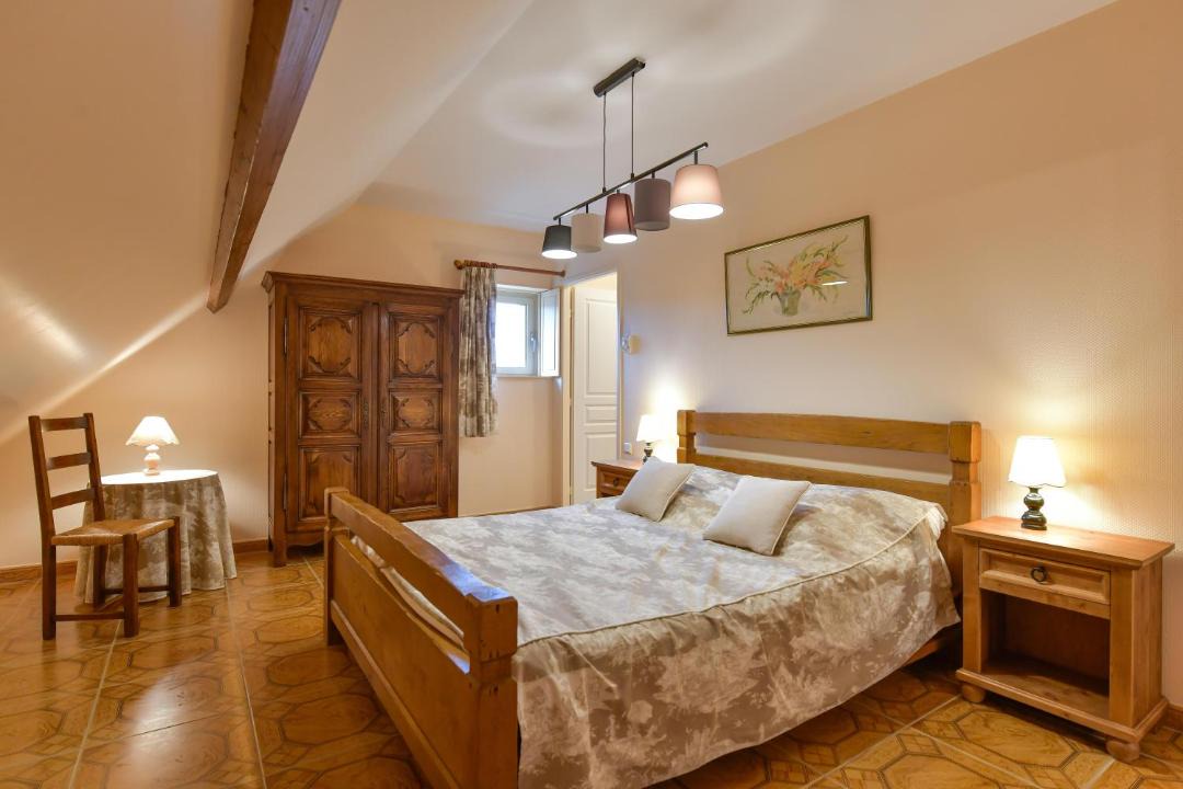 Photo of Bedroom in Chailly-sur-Armancon