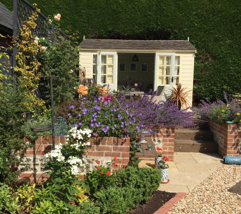 Photo of Buildings in Blandford Saint Mary
