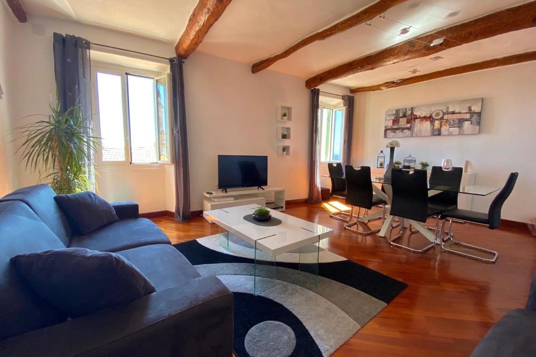 Photo of Livingroom in Old Town