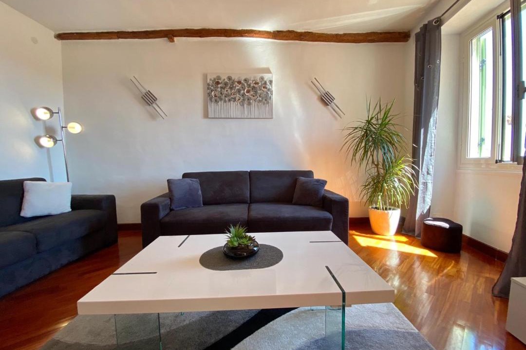 Photo of Livingroom in Old Town