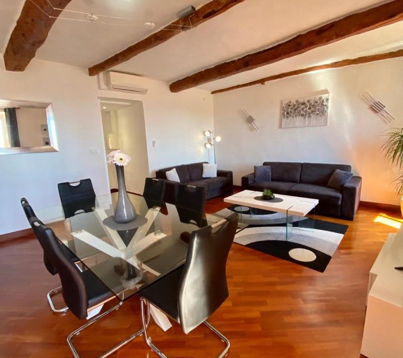 Photo of Livingroom in Old Town