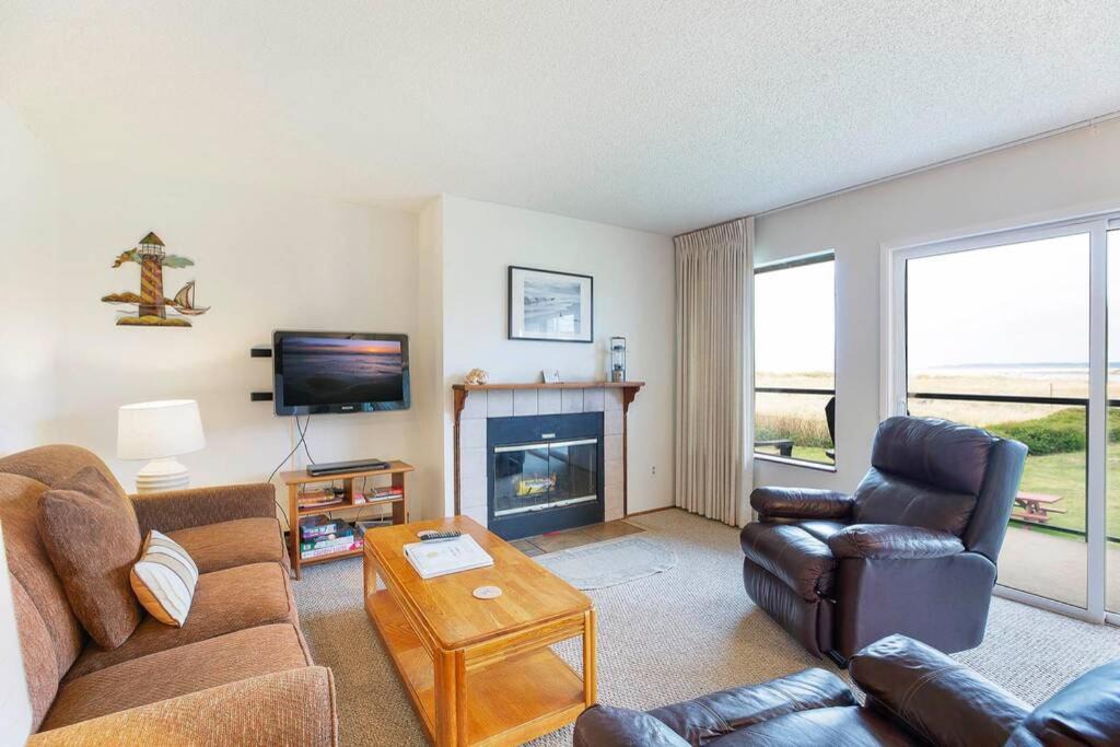 Photo of Others in Moclips