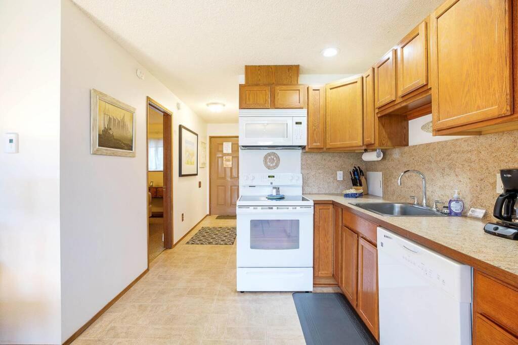 Photo of Others in Moclips