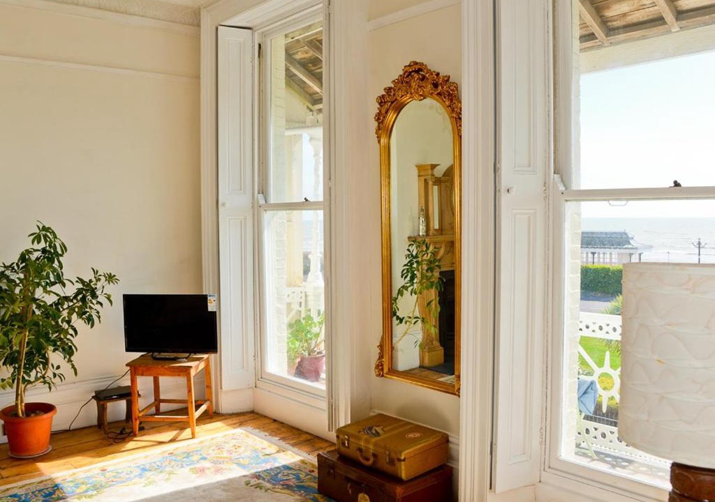 Photo of Livingroom in Worthing