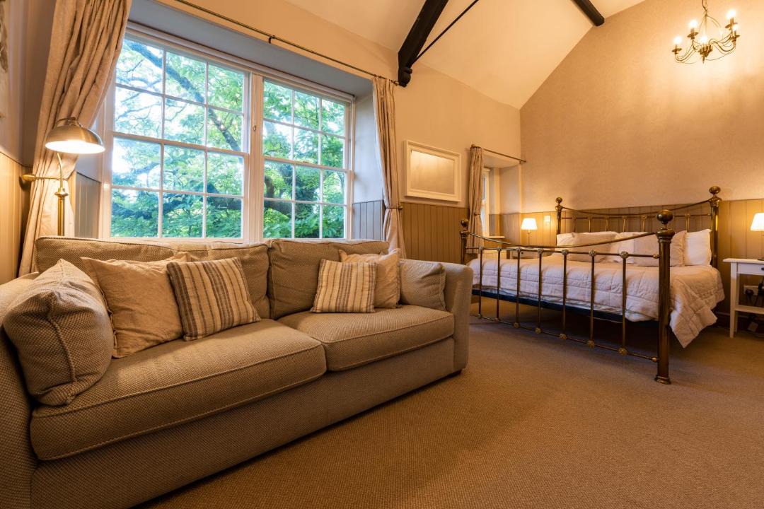 Photo of Others in Ozleworth