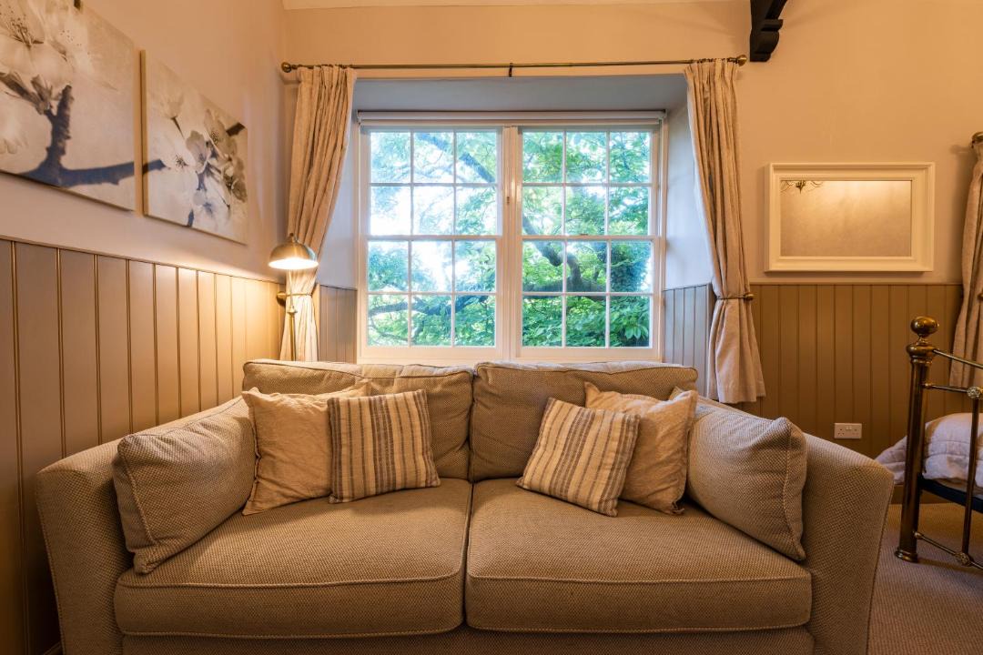 Photo of Others in Ozleworth