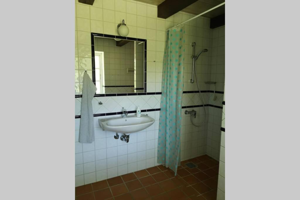 Photo of Others in Ugledige